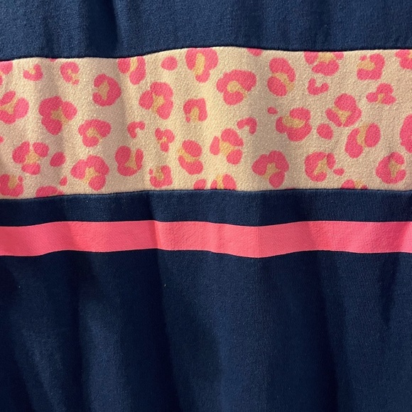 Cabana by Crown & Ivy Short Sleeve Sweatshirt Dress - Navy/Animal print - Size M - Picture 6 of 6